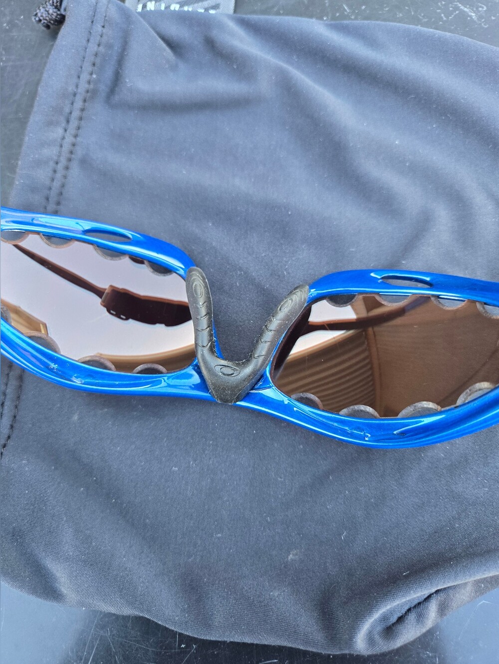 OAKLEY PRO RACING WATER ELECTRIC BLUE/IRIDIUM VENTED SUNGLASSES - Picture 2 of 14